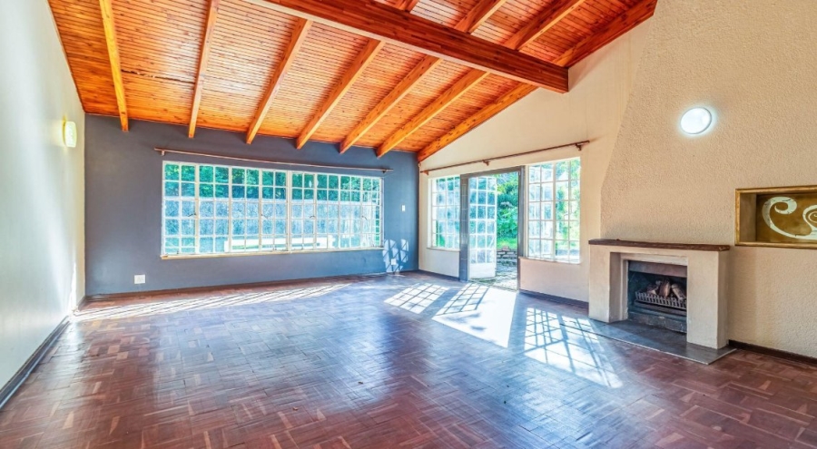 4 Bedroom Property for Sale in Lombardy East Gauteng