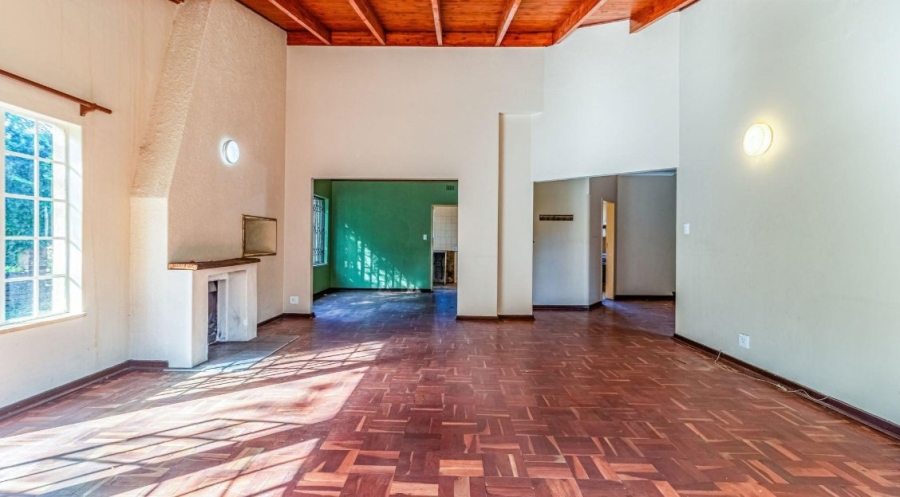 4 Bedroom Property for Sale in Lombardy East Gauteng