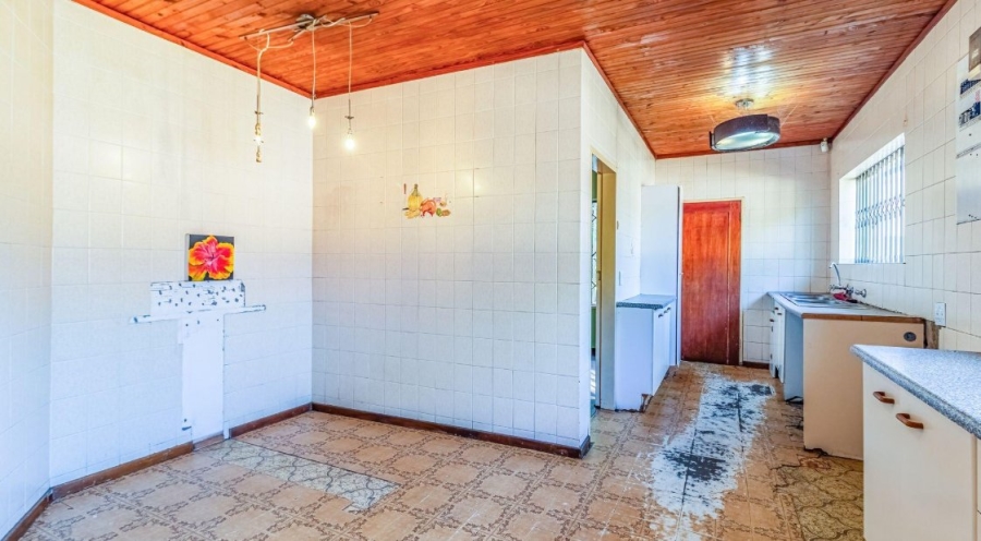 4 Bedroom Property for Sale in Lombardy East Gauteng