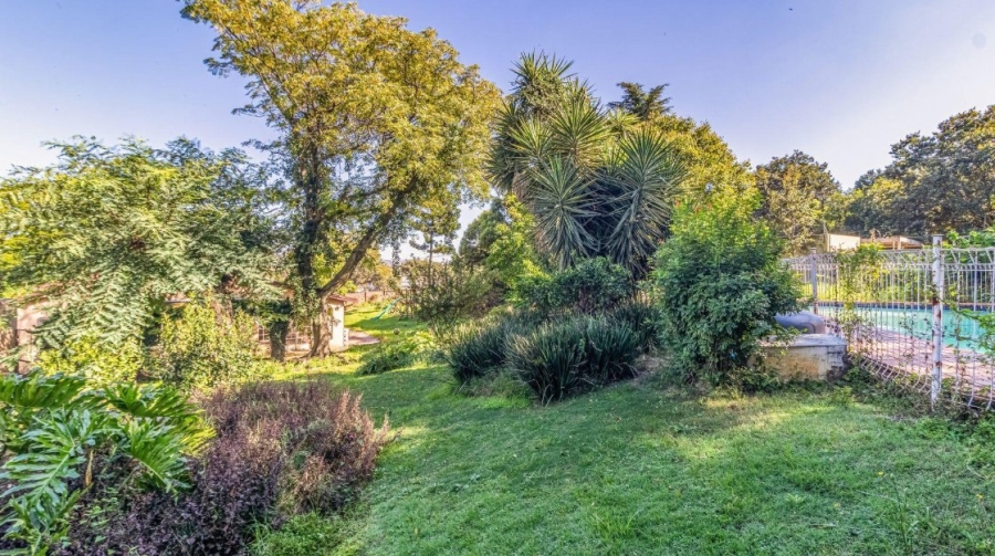 4 Bedroom Property for Sale in Lombardy East Gauteng