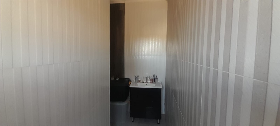 Commercial Property for Sale in Witkop Gauteng