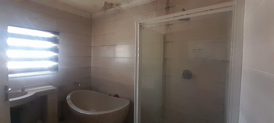 Commercial Property for Sale in Witkop Gauteng
