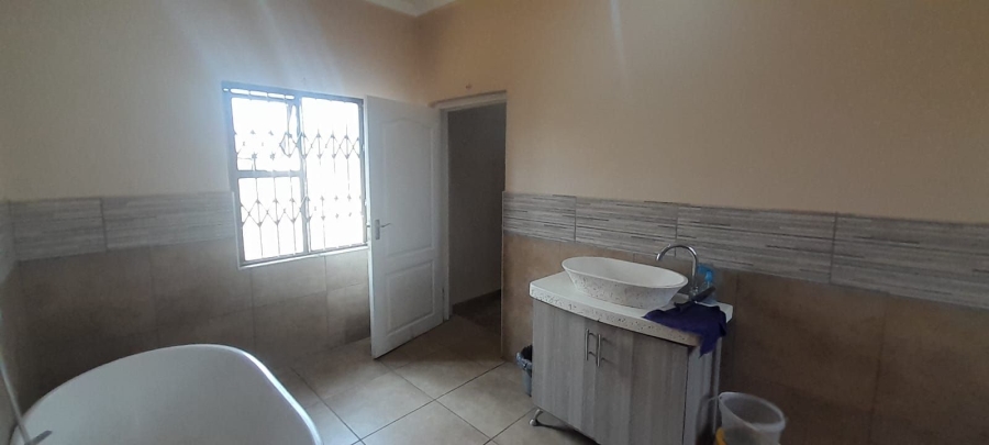 Commercial Property for Sale in Witkop Gauteng