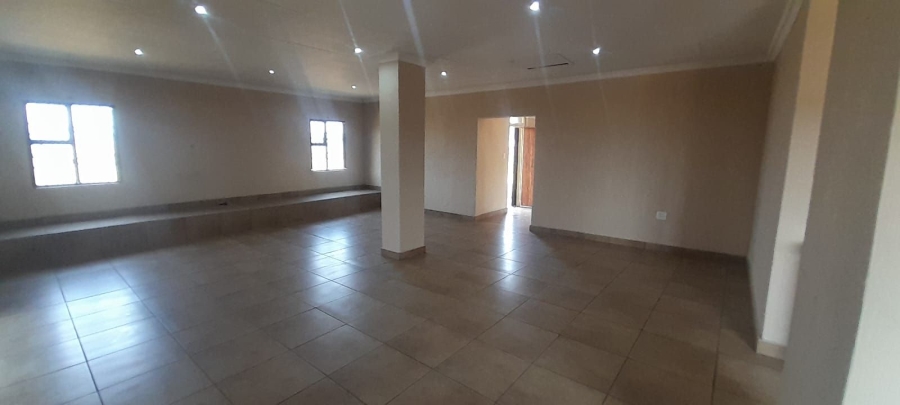Commercial Property for Sale in Witkop Gauteng