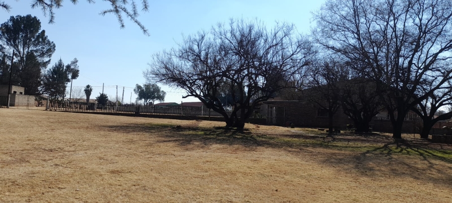 3 Bedroom Property for Sale in Kookrus Gauteng