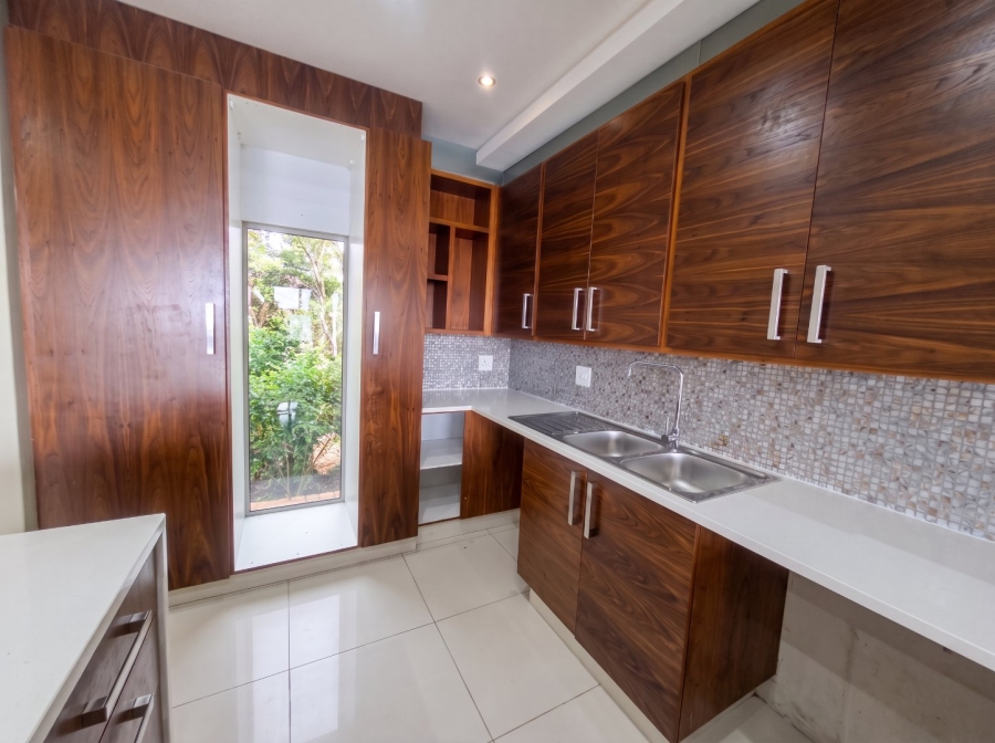To Let 2 Bedroom Property for Rent in Bedfordview Gauteng