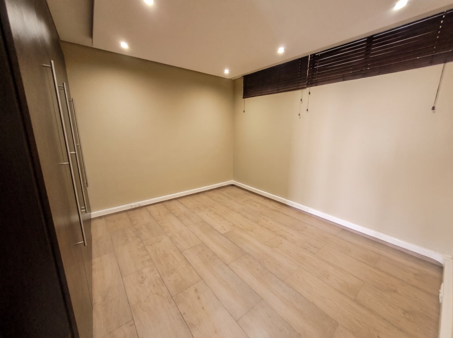 To Let 2 Bedroom Property for Rent in Bedfordview Gauteng