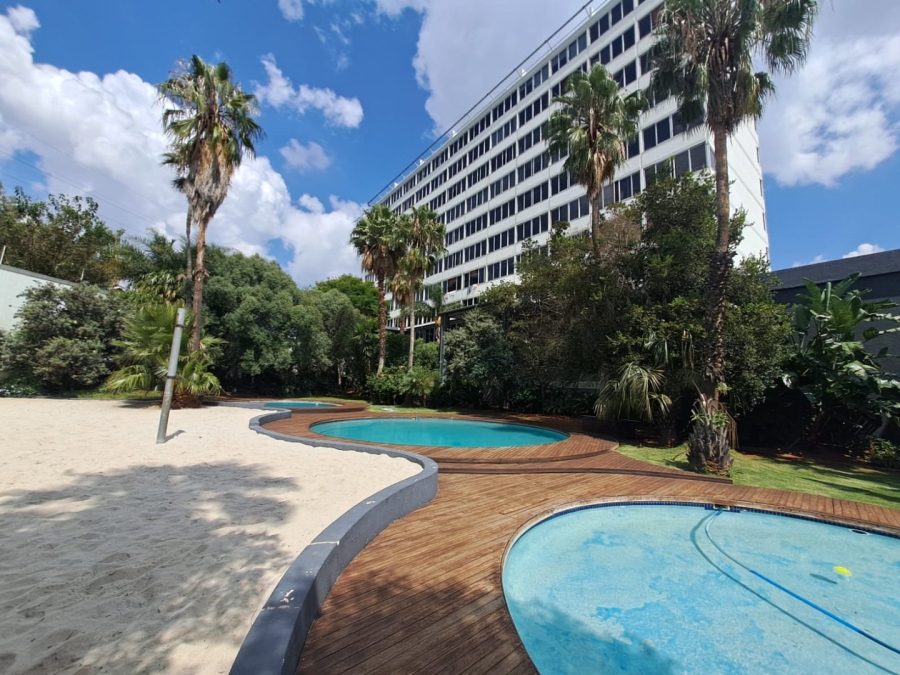To Let 2 Bedroom Property for Rent in Bedfordview Gauteng