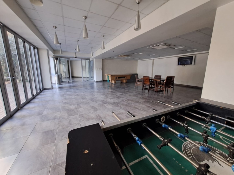 To Let 2 Bedroom Property for Rent in Bedfordview Gauteng