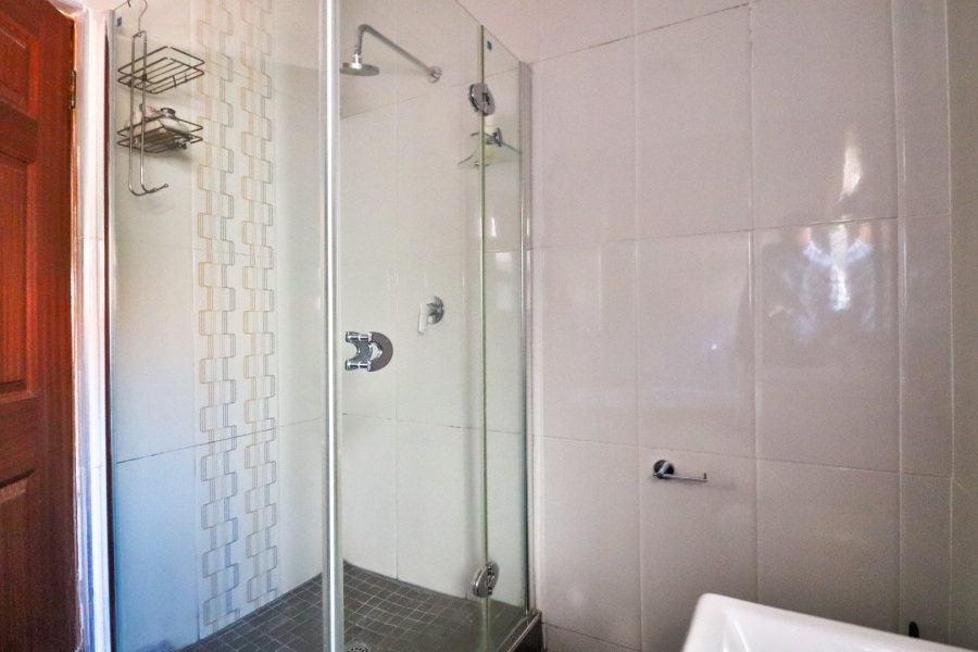 8 Bedroom Property for Sale in Garsfontein Gauteng