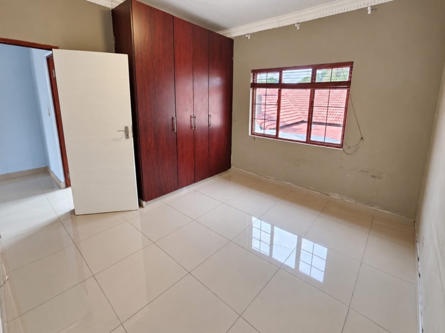 5 Bedroom Property for Sale in Doornpoort Gauteng