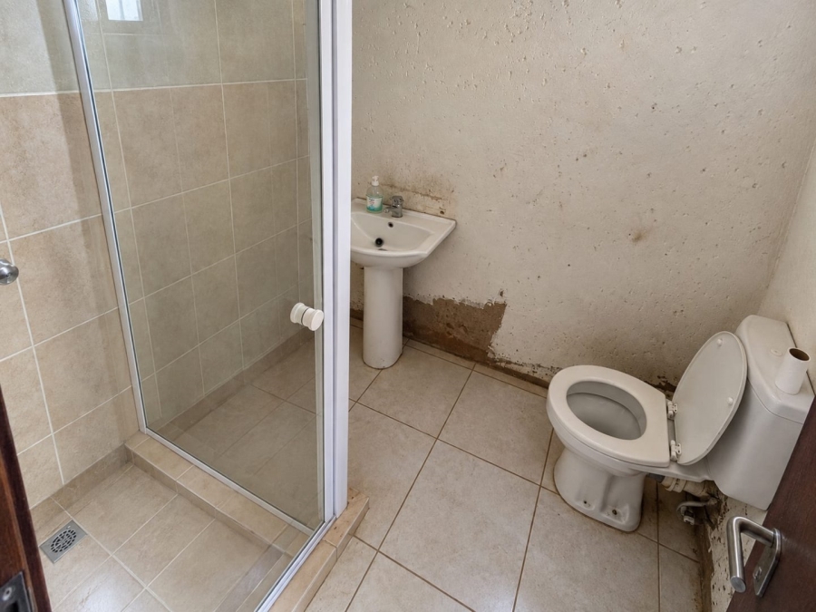 5 Bedroom Property for Sale in Doornpoort Gauteng
