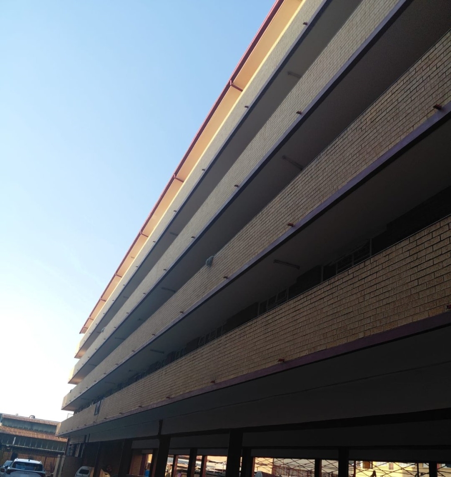 2 Bedroom Property for Sale in Pretoria West Gauteng
