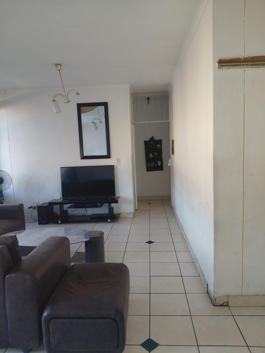 2 Bedroom Property for Sale in Pretoria West Gauteng