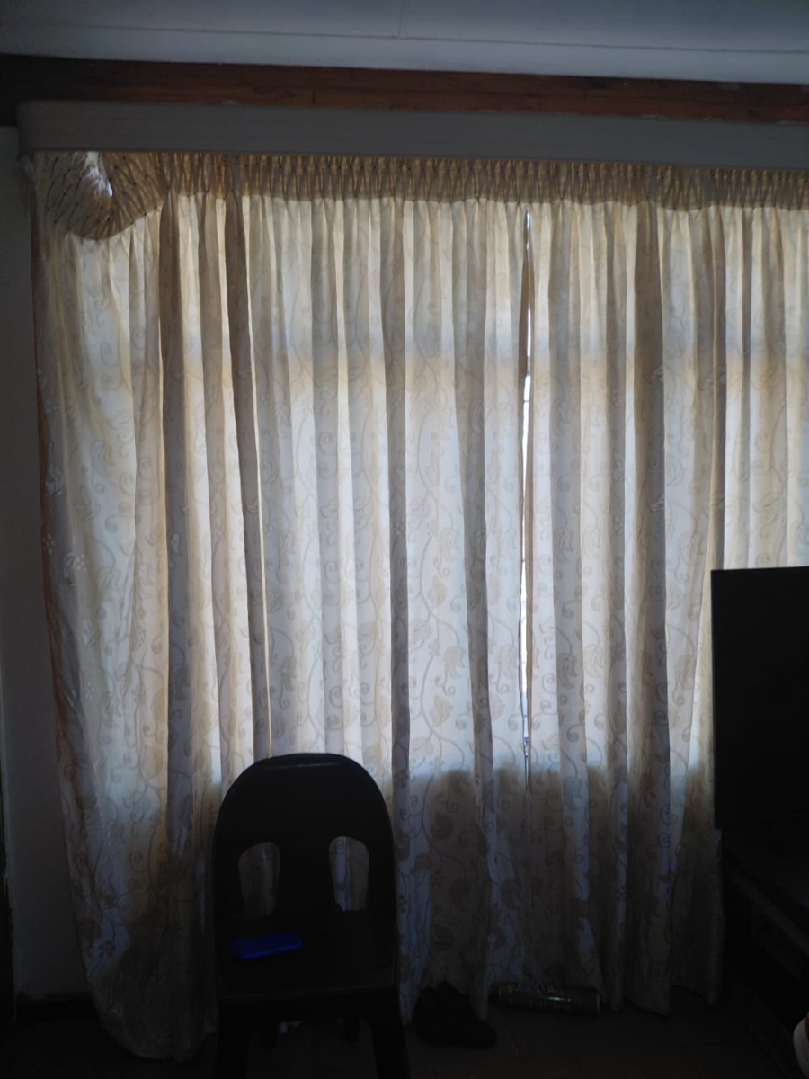 2 Bedroom Property for Sale in Pretoria West Gauteng