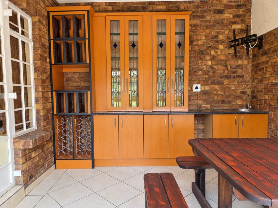 To Let 3 Bedroom Property for Rent in Bartlett Gauteng