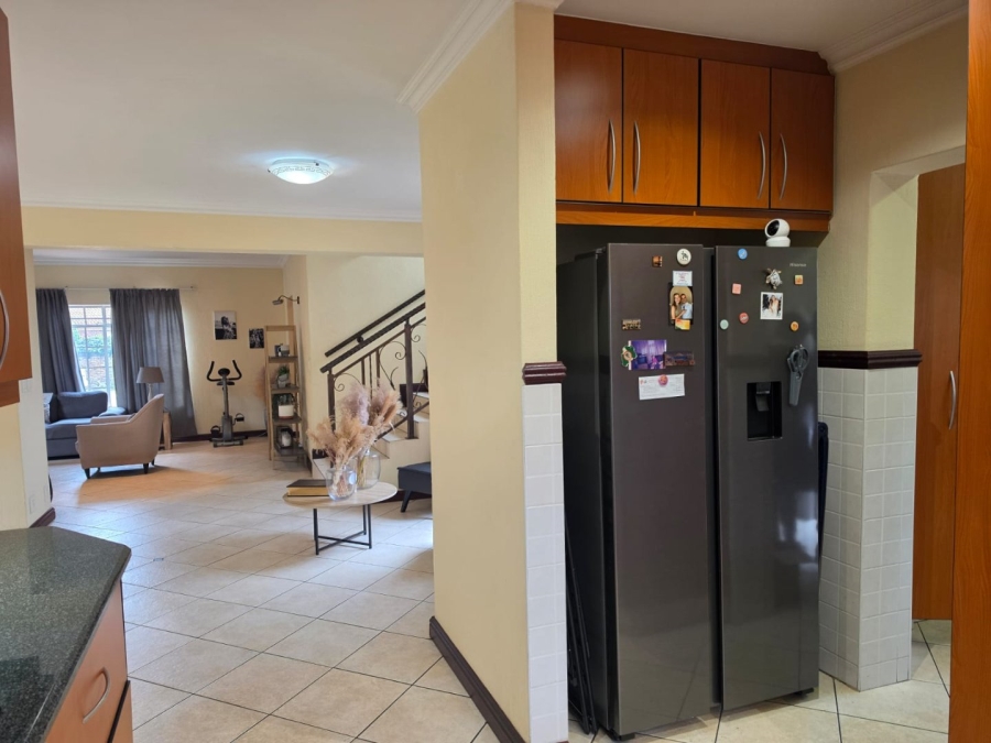 To Let 3 Bedroom Property for Rent in Bartlett Gauteng