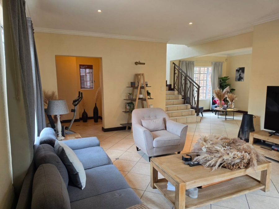 To Let 3 Bedroom Property for Rent in Bartlett Gauteng