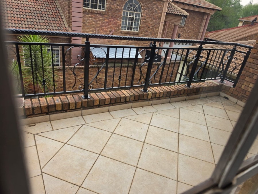 To Let 3 Bedroom Property for Rent in Bartlett Gauteng