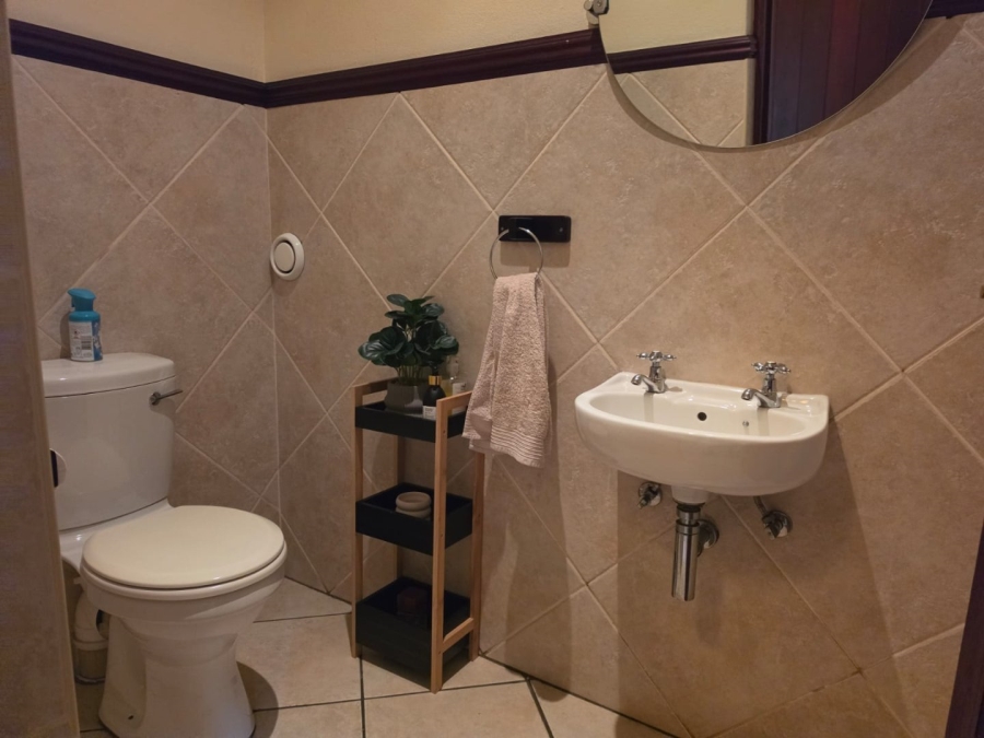 To Let 3 Bedroom Property for Rent in Bartlett Gauteng