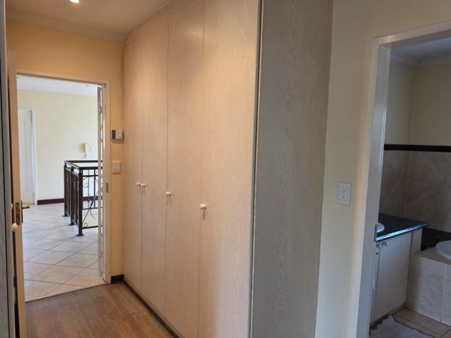 To Let 3 Bedroom Property for Rent in Bartlett Gauteng