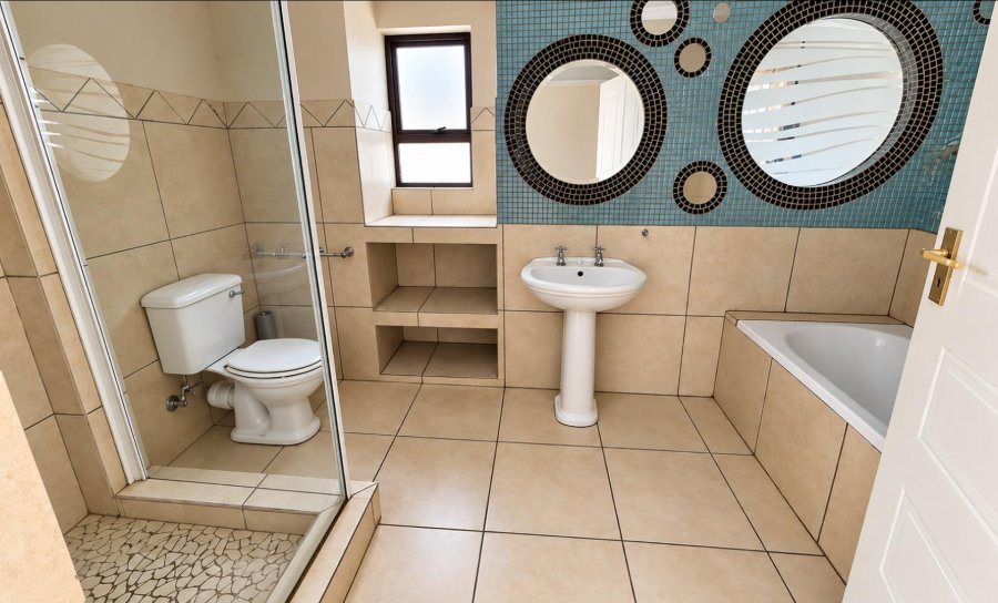 4 Bedroom Property for Sale in Willow Acres Gauteng