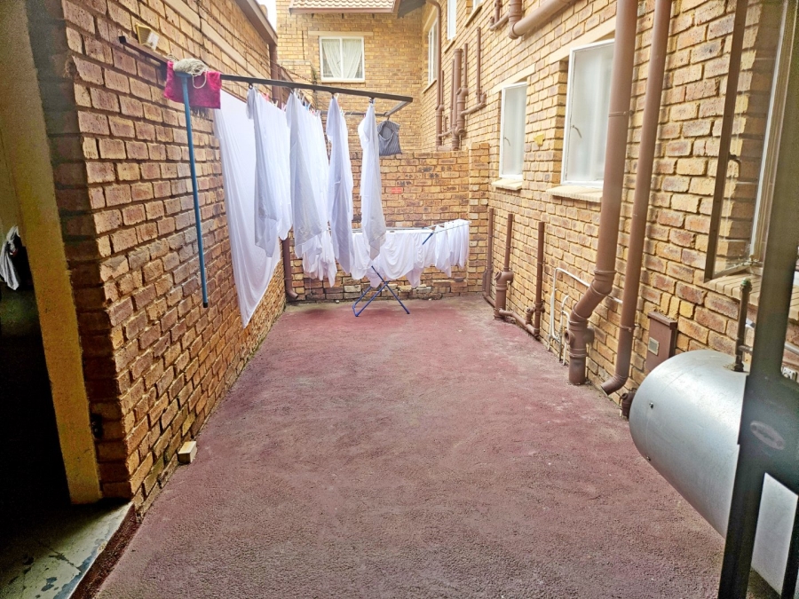3 Bedroom Property for Sale in Terenure Gauteng
