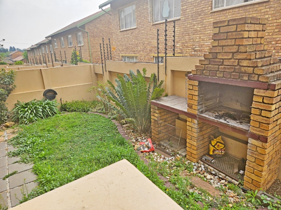 3 Bedroom Property for Sale in Terenure Gauteng