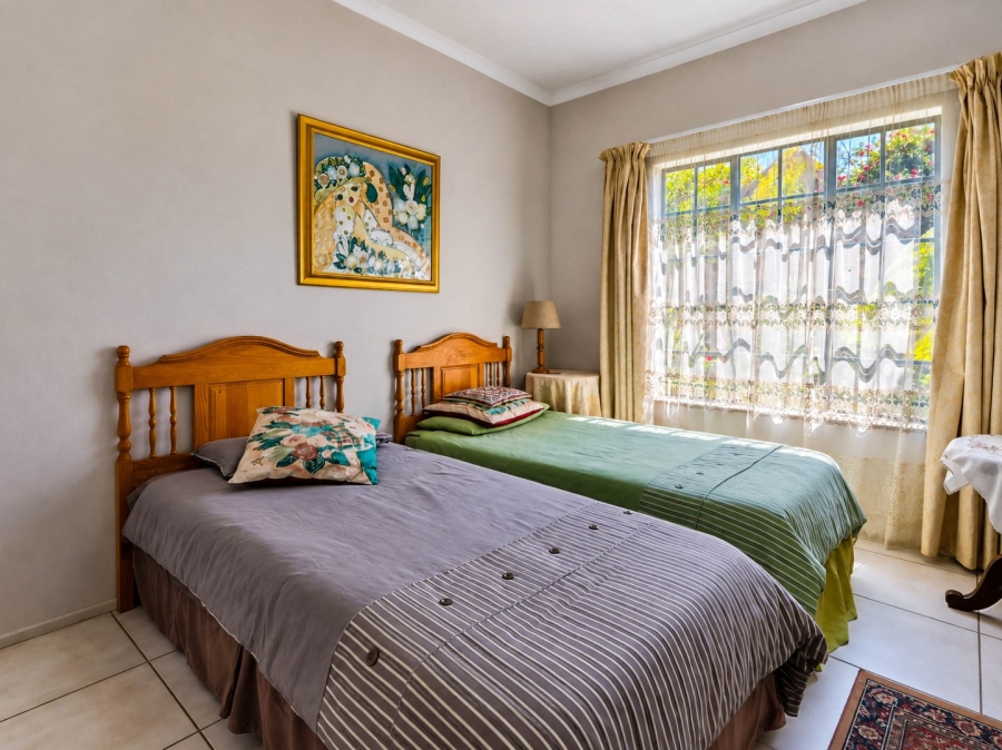 3 Bedroom Property for Sale in Eldoraigne Gauteng