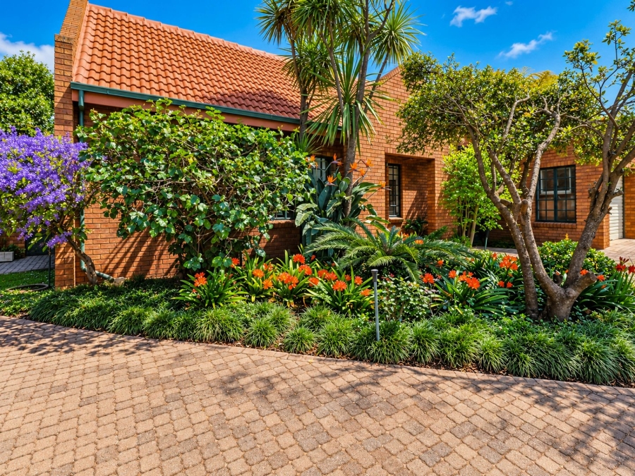 3 Bedroom Property for Sale in Eldoraigne Gauteng