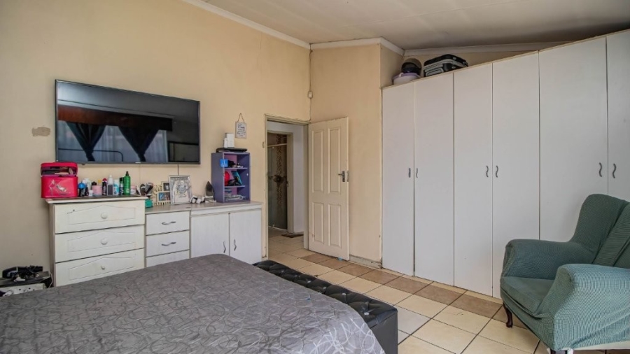 3 Bedroom Property for Sale in Bonaero Park Gauteng