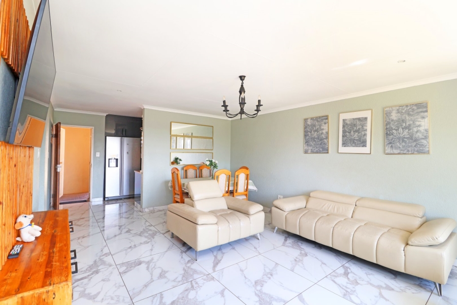 3 Bedroom Property for Sale in Mindalore Gauteng