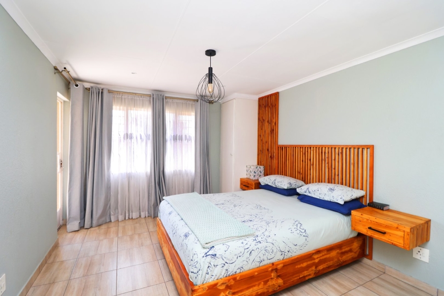 3 Bedroom Property for Sale in Mindalore Gauteng