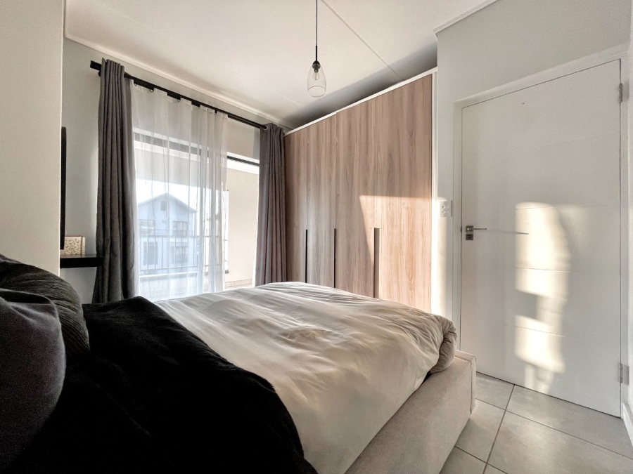 1 Bedroom Property for Sale in Waterfall Gauteng