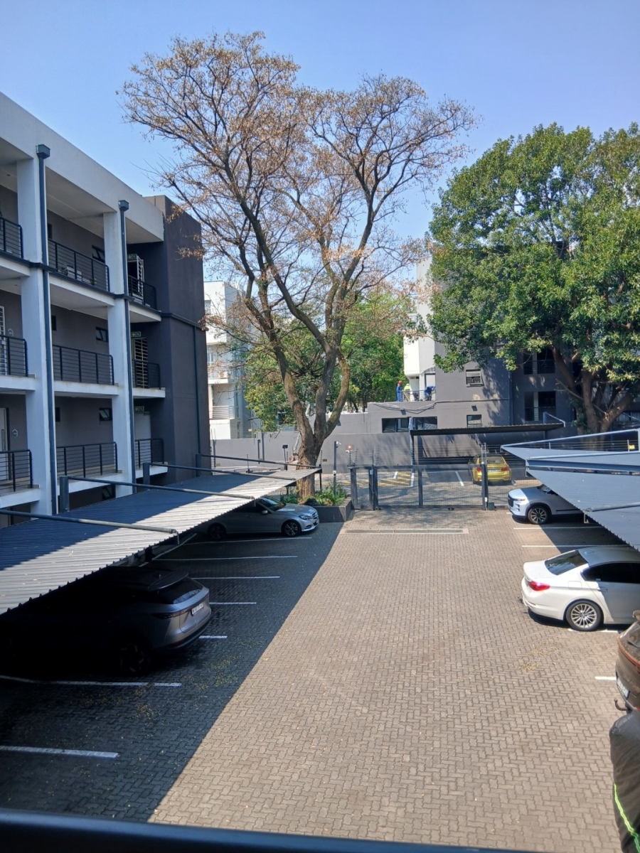 To Let 2 Bedroom Property for Rent in Morningside Gauteng