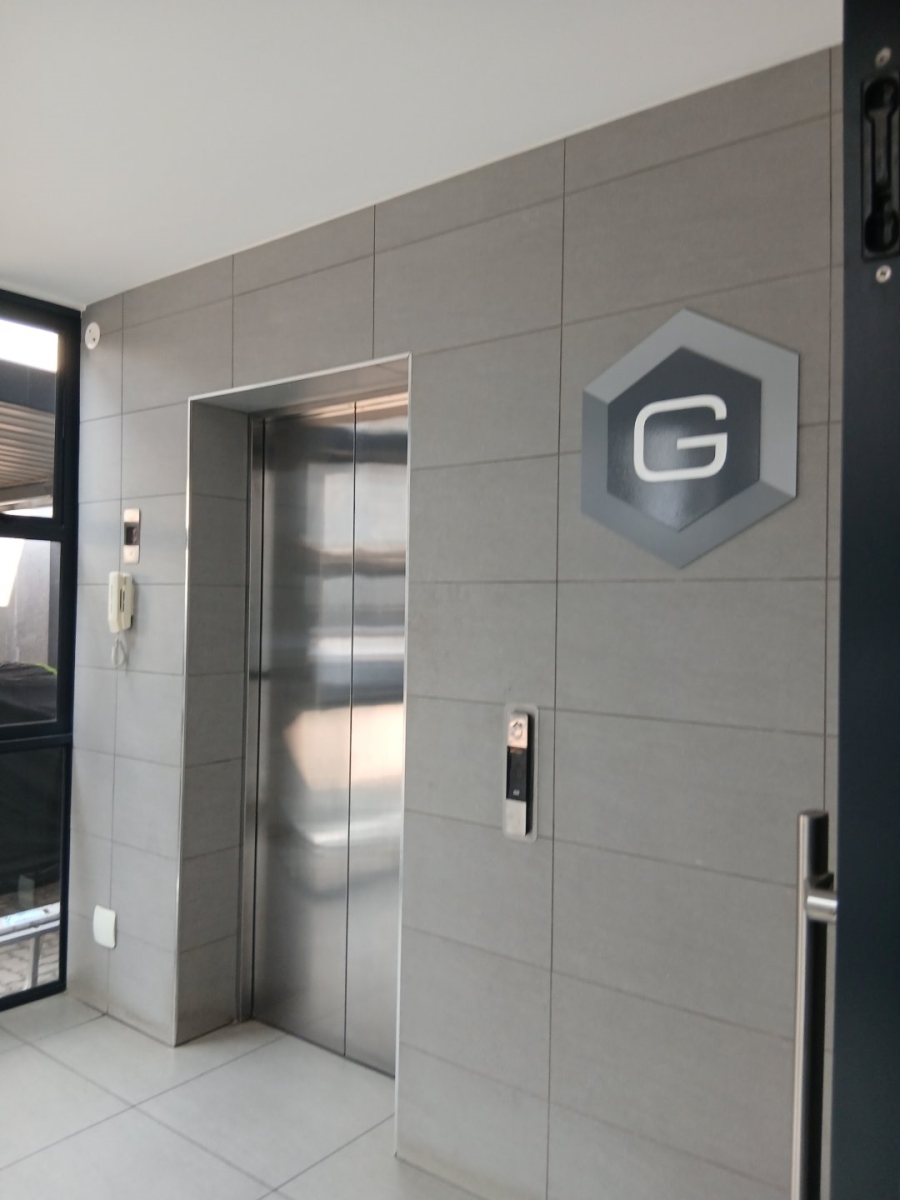 To Let 2 Bedroom Property for Rent in Morningside Gauteng