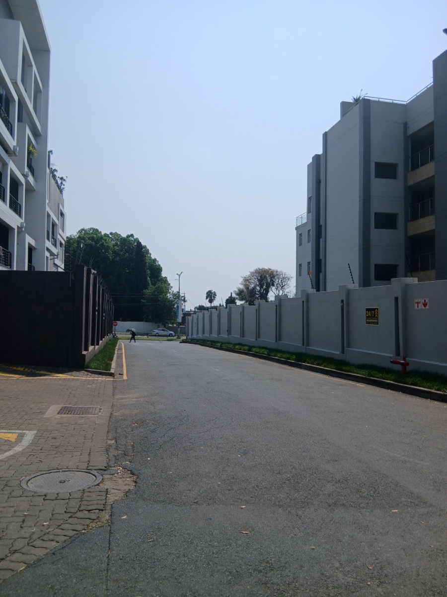 To Let 2 Bedroom Property for Rent in Morningside Gauteng