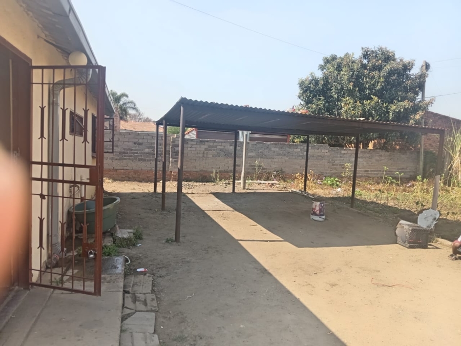 2 Bedroom Property for Sale in Ga-Rankuwa Unit 6 Gauteng