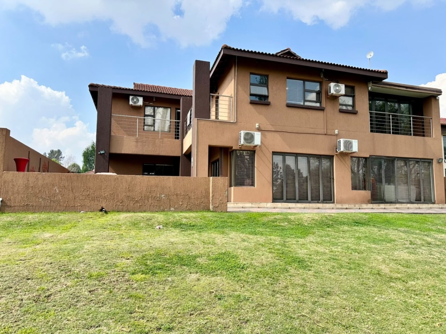 4 Bedroom Property for Sale in Emfuleni Golf Estate Gauteng