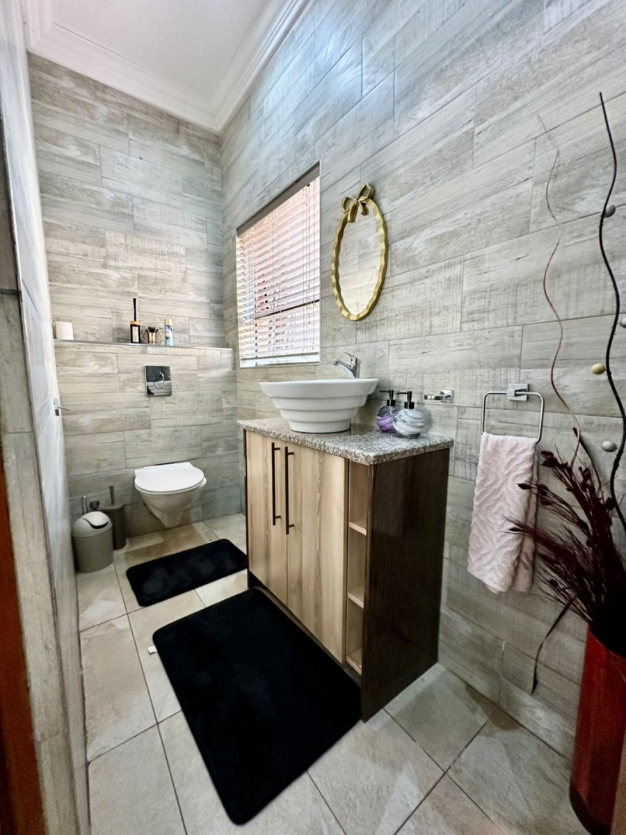 4 Bedroom Property for Sale in Emfuleni Golf Estate Gauteng