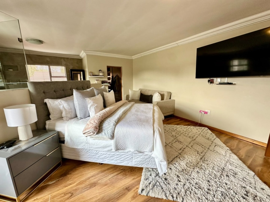 4 Bedroom Property for Sale in Emfuleni Golf Estate Gauteng