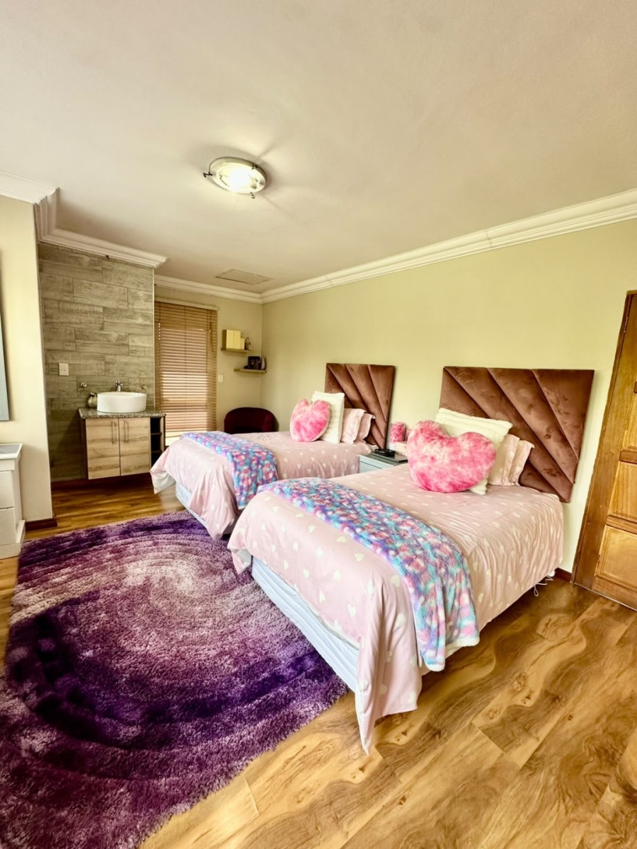 4 Bedroom Property for Sale in Emfuleni Golf Estate Gauteng