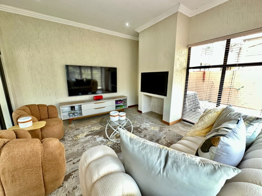 4 Bedroom Property for Sale in Emfuleni Golf Estate Gauteng