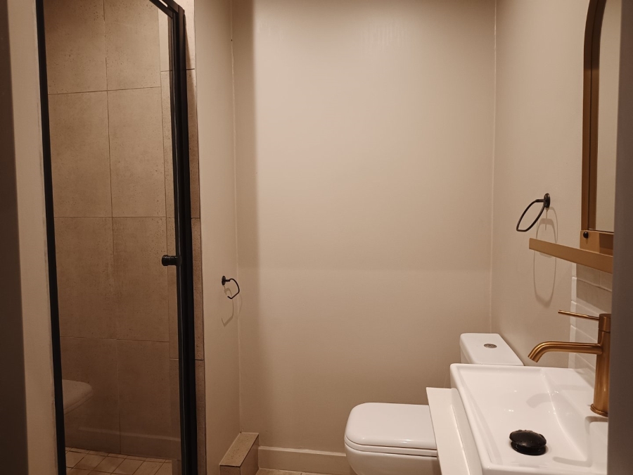 To Let 1 Bedroom Property for Rent in Sandton Central Gauteng