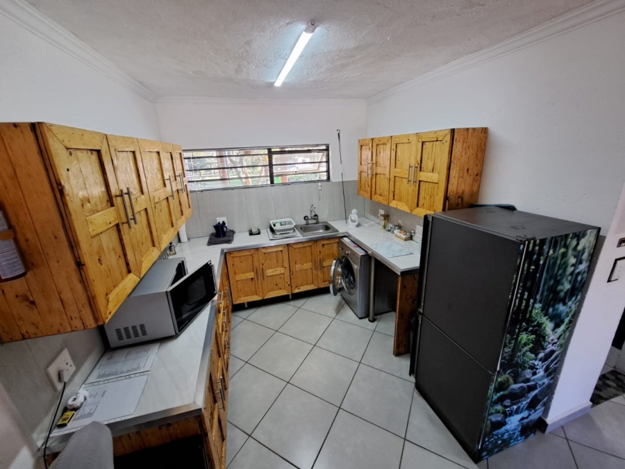 1 Bedroom Property for Sale in Blue Hills AH Gauteng