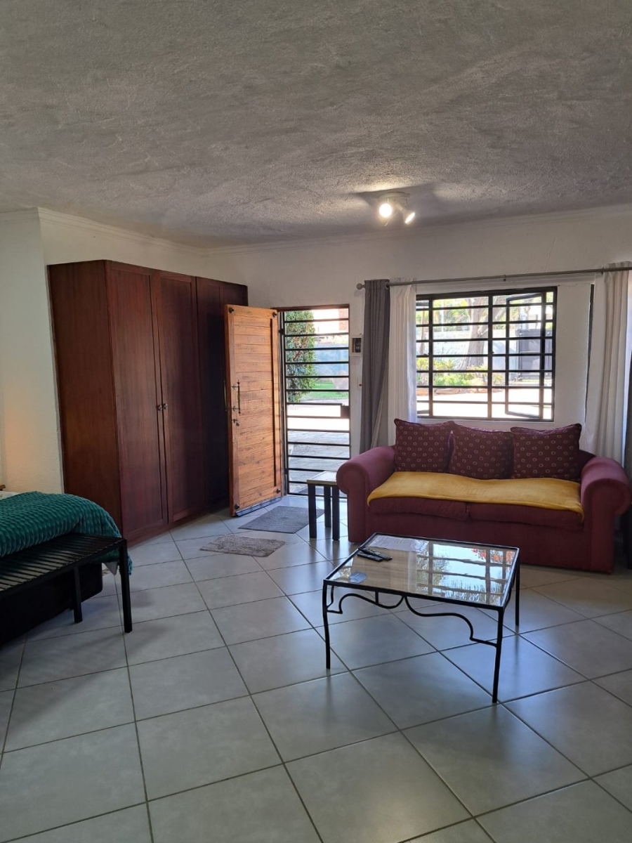 1 Bedroom Property for Sale in Blue Hills AH Gauteng