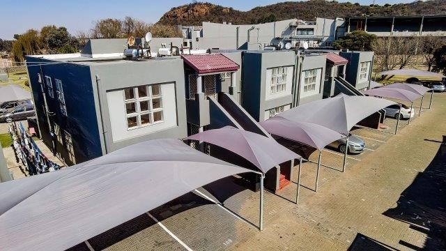 3 Bedroom Property for Sale in Mulbarton Gauteng