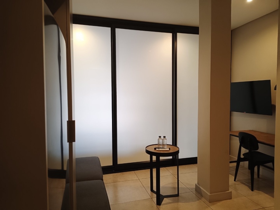 To Let 1 Bedroom Property for Rent in Sandton Central Gauteng