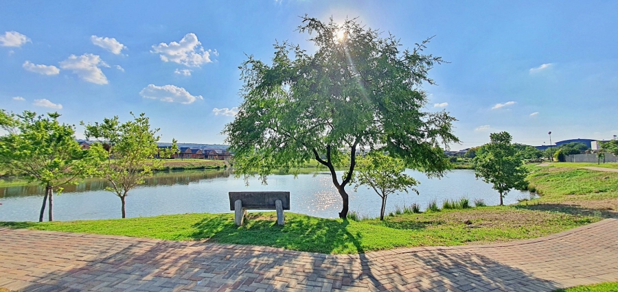 3 Bedroom Property for Sale in Six Fountains Estate Gauteng