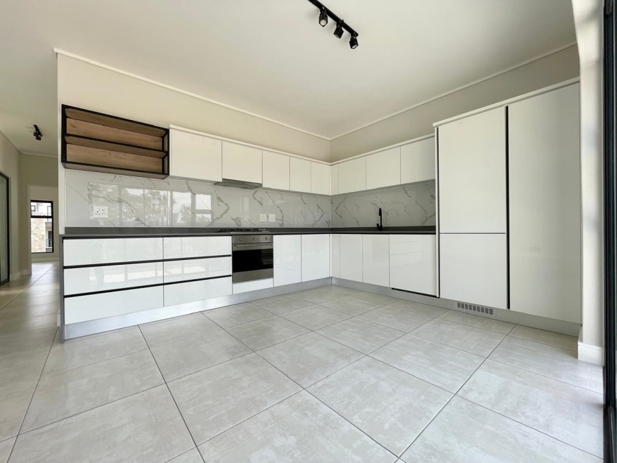 3 Bedroom Property for Sale in The Polofields Gauteng